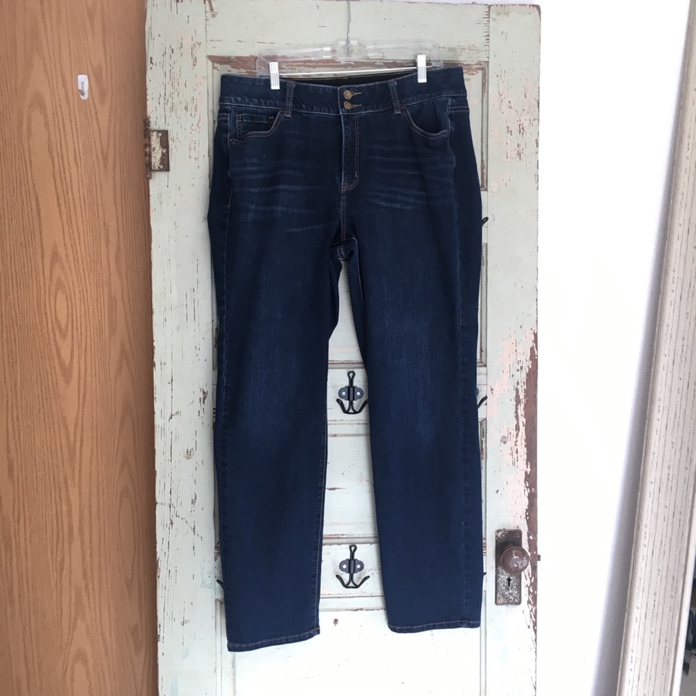 Lane Bryant High Rise Straight Leg Jeans 18